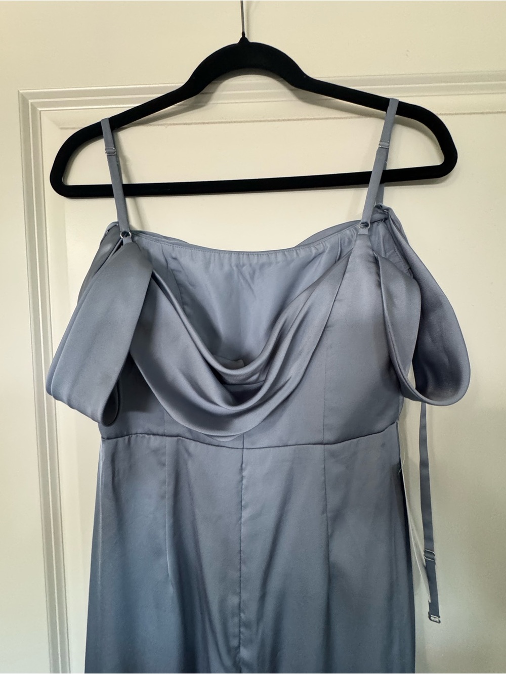 Azazie Callan Bridesmaid Dress size A6 dusty blue NEW! - Picture 6 of 10